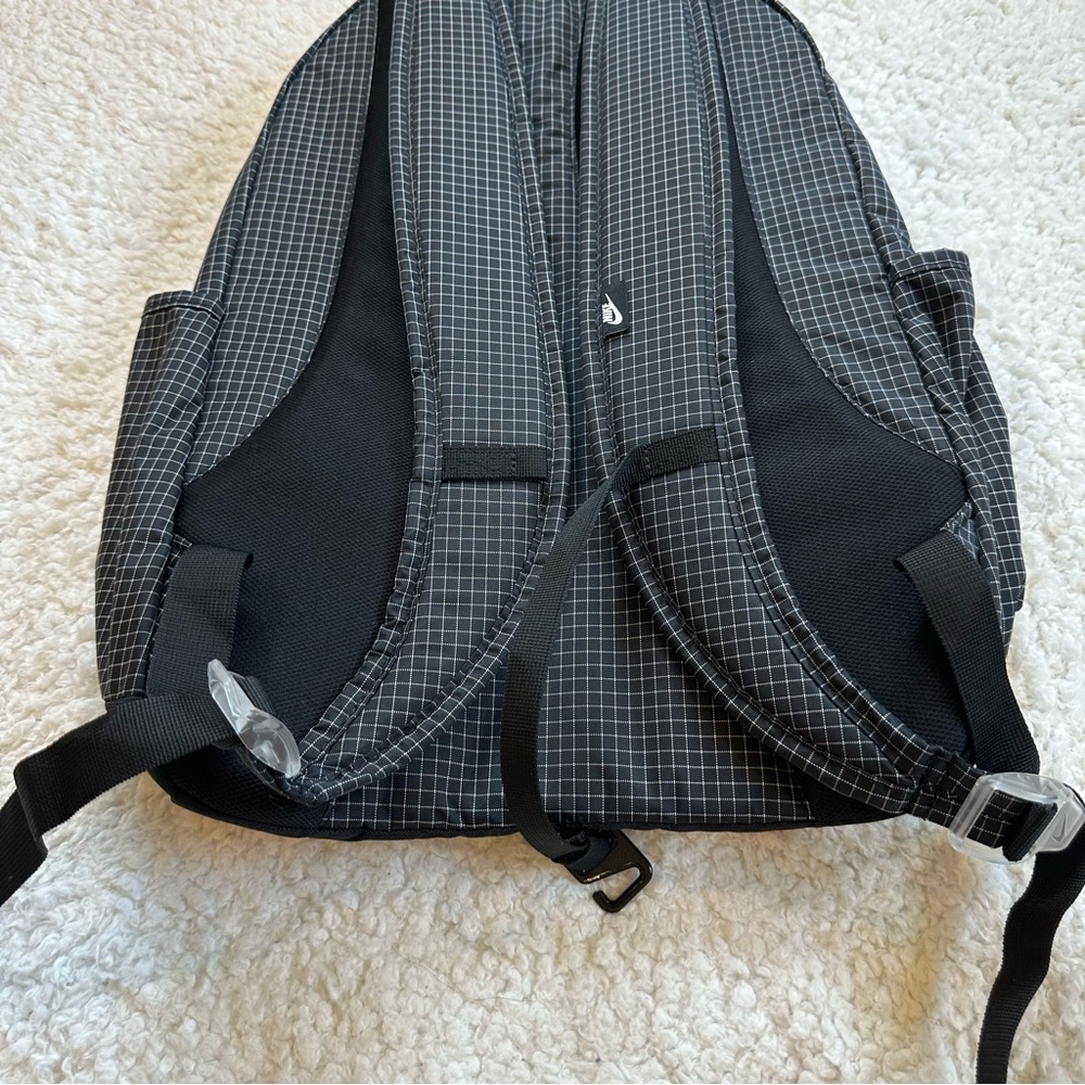New | Nike backpack - Picture 8 of 10